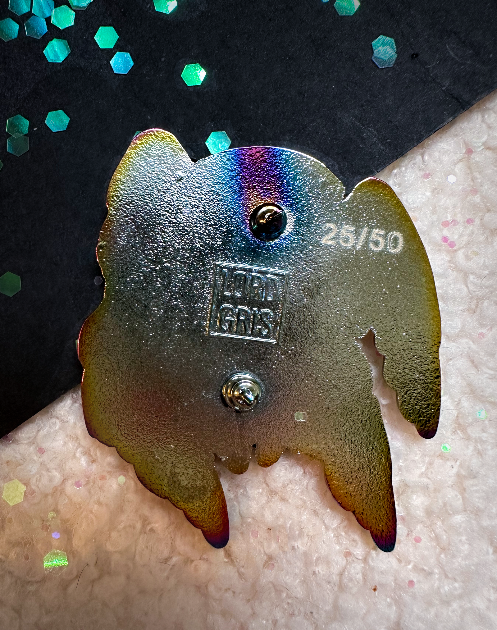 Mecha Angel Limited Edition Adonized Pin – Lord Gris